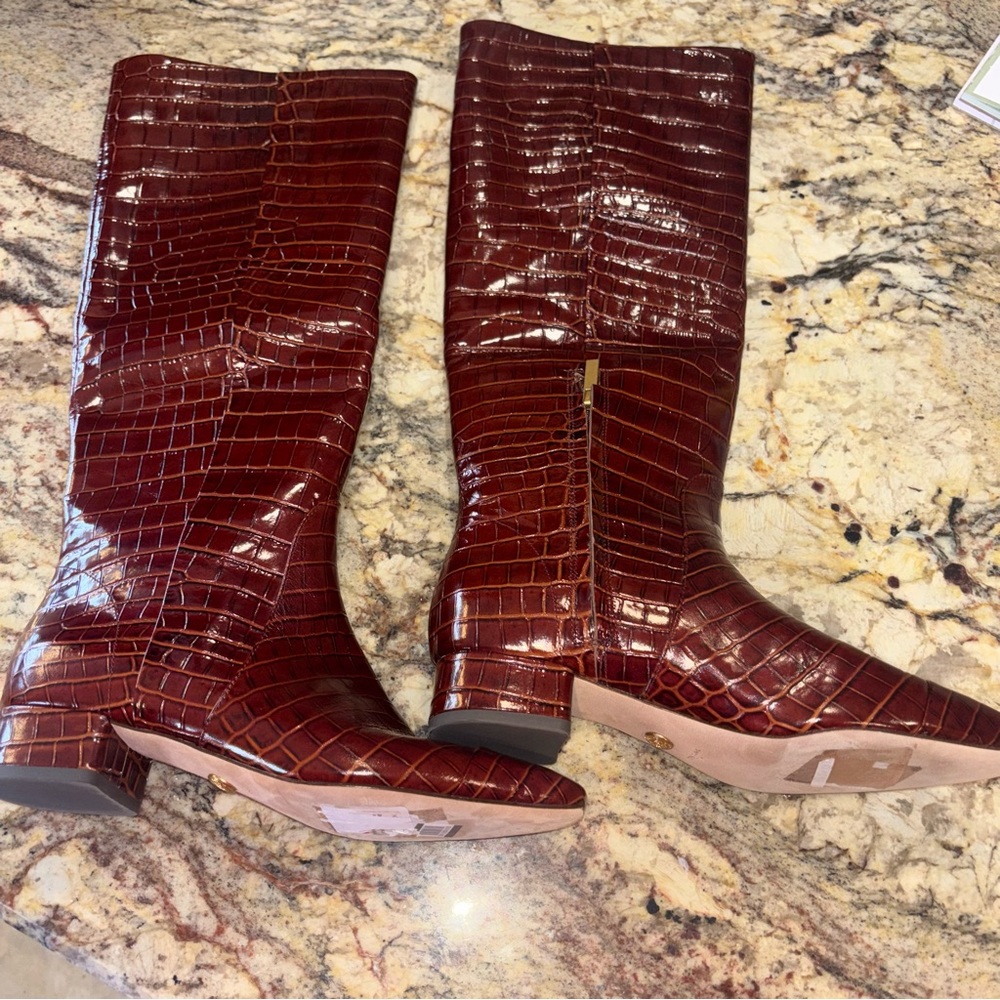 Veronica Beard Cecile Boots $1000 👢 - Picture 15 of 16